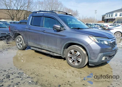 2017 Honda Ridgeline Rtl z USA, uszkodzony, nr VIN 5FPYK3F69HB002151